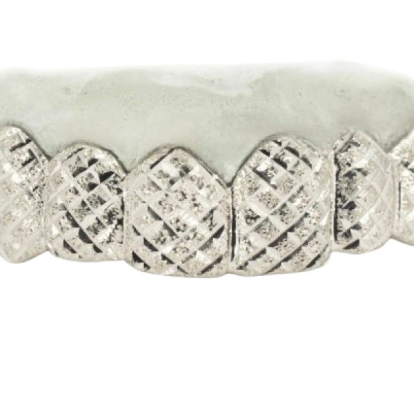 JDTK-3002-D- 8 Teeth Gold Grillz With Diamond Dust and Diamond Cuts.